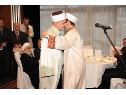 Görmez, Bosna'in Yeni Müftüsünün Cübbesini Giydirdi