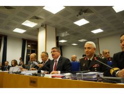 Bakan Şahin: Terör, Siyasete Alet Edilmeden Milli Bir Mesele Olarak Ele Alınmalı