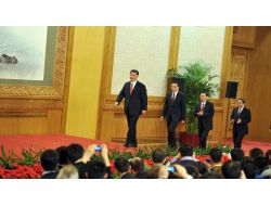 Başbakan Çin’in Yeni Liderini Kutladı