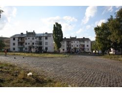 Afganlar, Kars’ta Halkın Ekmeğine Ortak Oldu