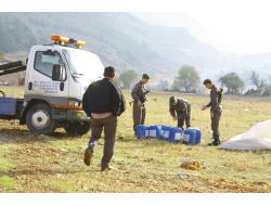 Akaryakıt Hırsızları Tır'ı Soymaya Çalışırken Kaçtı