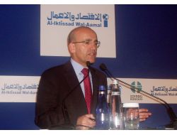 Maliye Bakanı Şimşek: Temennimiz 2013'te Yüzde 5 Büyümek