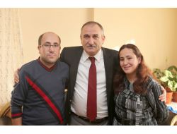 Facebook’tan Mesaj Atan Aileye Sürpriz Ziyaret