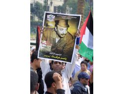 MISIRLILAR TAHRİR’DE İSRAİL’İ KINADI