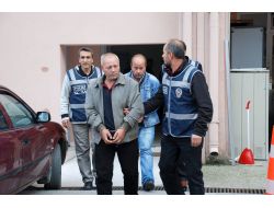 Yük Getiren Gemiye Silah Operasyonu