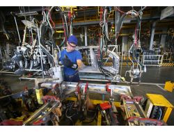 Rusya Sanayi Üretimi Yüzde 2,8 Büyüdü