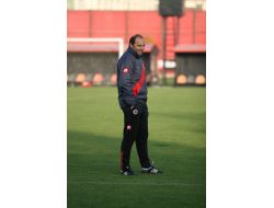 Fuat Çapa: Kalan Altı Maçın Sonucu İkinci Yarı Hedeflerimize Yön Verecek