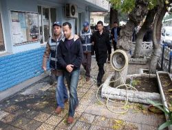 Altı İldeki Kaçak Cep Telefonu Operasyonunda, Biri Astsubay 37 Kişi Adliyeye Sevkedildi!!