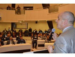 Kocasinan Belediyesi Personeline Mutlu Olma Yolları Anlatıldı