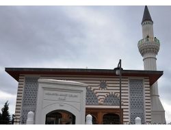 Başbakan Erdoğan, Havalimanında Cami Açılışı Yaptı