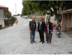 Çamlıyayla'nın Yollarına Parke Taşı Döşeniyor