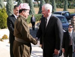 Gates, Barzani İle Irak'ın Sorunlarını  Görüştü!
