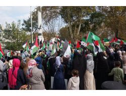 İsrail'in Gazze Saldırısı Protesto Edildi