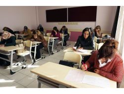 Kars'ta Bu Sefer Veliler Sınava Tabi Tutuldu