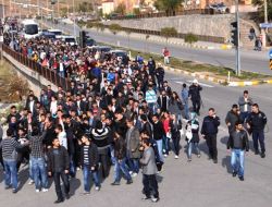 Trafik Kazası Kurbanı Üniversiteli, Gözyaşları Arasında Memleketine Gönderildi