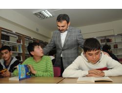 Başkan Külcü, Nfk Gençlik Merkezi’ni Ziyaret Etti