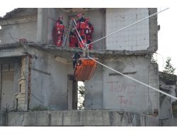 Asya'dan Gerçeğini Aratmayan Tatbikat