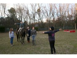 ATLARLA GELEN SAĞLIK (ÖZEL)