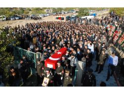 Şehit Uzman Çavuş Bilal Akgün Kahramanmaraş'ta Toprağa Verildi