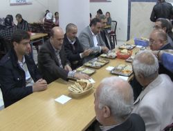 Elazığ Belediyesi, Muharrem Ayı Orucu Tutanlara İftar Yemeği Verdi