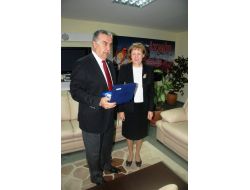 Almanya İzmir Başkonsolosu Ak Parti’yi Ziyaret Etti