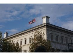 İngiltere Başkonsolosluğu Önünde Anma