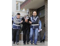 Çakma Polise Para Gönderen İş Adamını Gerçek Polis İkna Etmekte Zorlandı