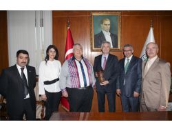 Kızılay’dan Rektör Kibar’a Ziyaret