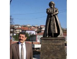 Ordusunu Konaklattığı Yere 552 Yıl Sonra Heykeli Dikildi