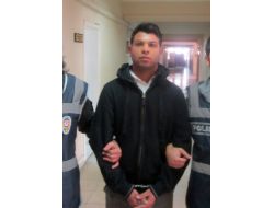 Eve Girip Ev Sahibini Uyandıran Hırsız: Askere Gideceğim, Bana 50 Tl Ver