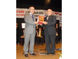 Hayırsever İşadamı: Okuyamadım, Yaptırdığım Okullardaki Öğrencilerle Okuyorum