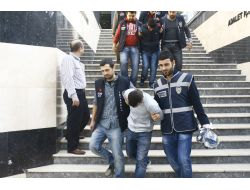 Kasa Hırsızlığıyla Suçlanan 6 Kişi Tutuklandı