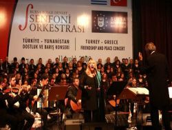 Bursa'da Yunanistan-türkiye Barış Konseri Düzenlendi