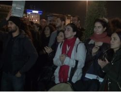 'Sanat İnisiyatifi' Üyeleri, Müzakerelerin Başlaması İçin Eylem Yaptı