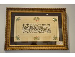 Uludağ Üniversitesi'nde İnce Kağıt Oymacılığı Sergisi Açıldı