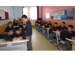 Boyabat Yıldız Koleji’nde Öğrenciler Sınıfları Teslim Aldı