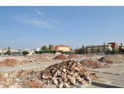 Kepez Belediyesi, 100 Bin Kişiye Hizmet Verecek Pazar Yeri Kuruyor