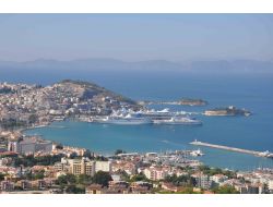 Başbakan Kuşadası-efes Kongre Merkezi'ni Açacak