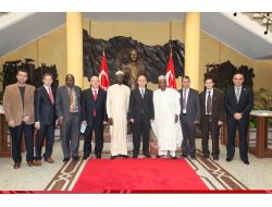 Kamerunlu Vali, Ülkesine Açılan Türk Okulları İçin Türk Halkına Teşekkür Etti