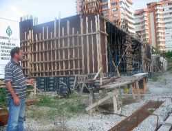 Baykal'ın Temelini Attığı Türkiye'nin En Büyük Cemevi Projesi Parasızlıktan Mahkemelik Oldu!.