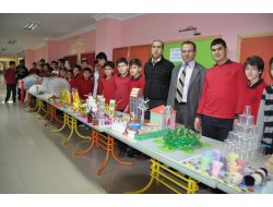 Ergin Koleji Öğrencileri Teknoloji Ve Tasarım Sergisi Açtı