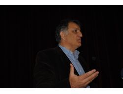 Hakkari Üniversitesi'nde 'Kürt Sorunu' Konulu Konferans