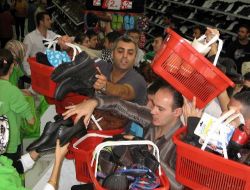 5 Ton Kışlık Botu Kilosu 5 Liradan Sepet Sepet Satacak