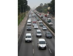 Trafikteki Her 10 Araçtan Yedisinde Bir Kişi Var