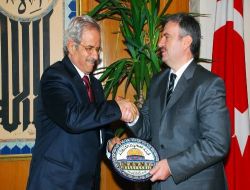 Filistin'in Ankara Büyükelçisi Maarouf, Başkan Akyürek'i Ziyaret Etti