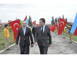 Bakü Büyükelçisi Coşkun: Gelecek Neslin Yetiştirildiği Bu Okullar Çok Önemli