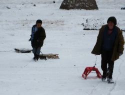 Doğu Anadolu, Karadeniz Üzerinden Gelen Kar Yağışlı Havanın Etkisi Altına Girdi