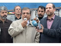 Bursa İhh Suriyeli Mültecilere 3 Kamyon Yardım Gönderdi