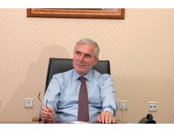 Başkan Yenihan, Öğretmenler Günü Mesajı Yayımladı