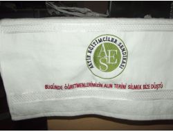 Aktif Eğitimciler Sendikası'ndan Öğretmenlere Havlu Jesti